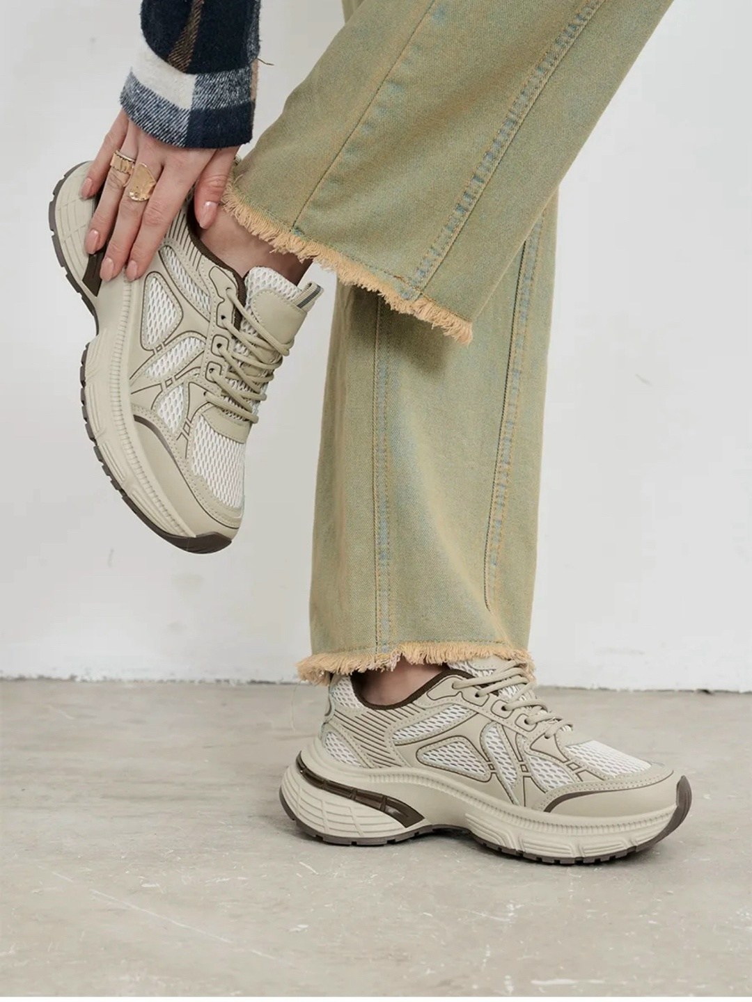 женские кроссовки,массивные кроссовки женские,,кроссовки повседневные,кроссовки повседневные женские