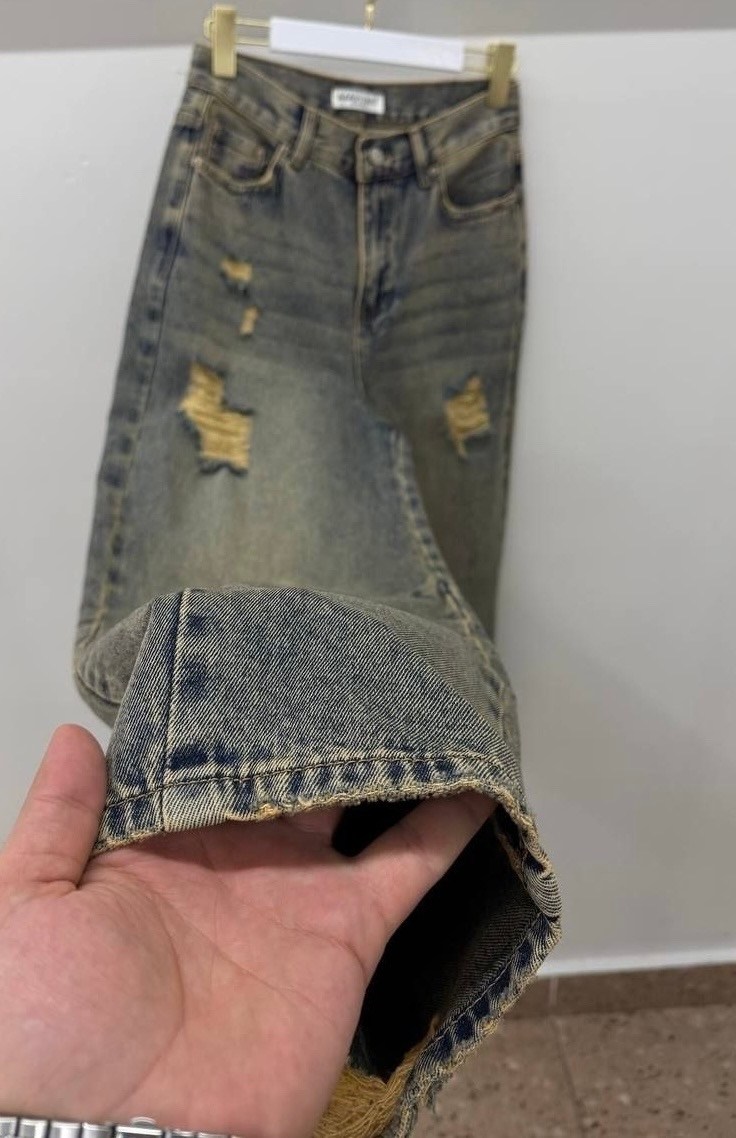 рваные джинсы,джинсовые брюки,женские джинсы,модные джинсы,брюки джинсы