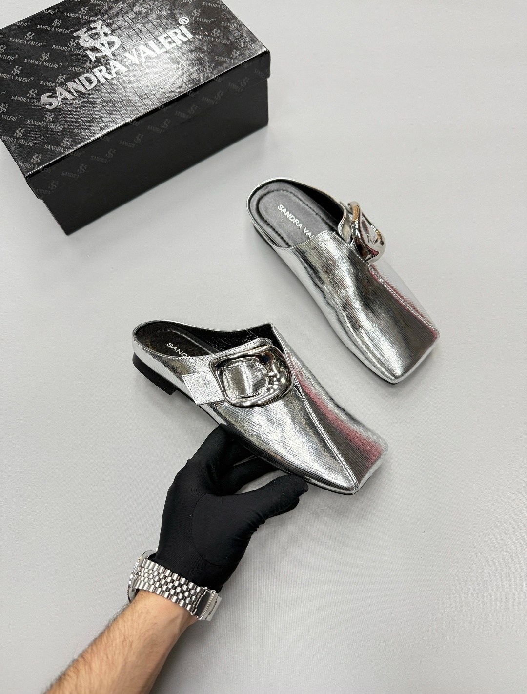 ,модные шлепанцы,мюли женские,шлепанцы женские,сабо и мюли