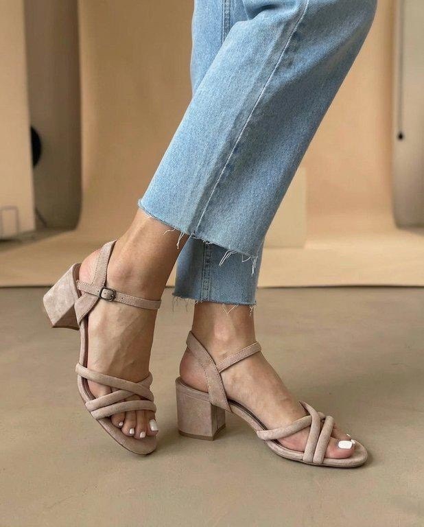 босоножки на каблуке,замшевые босоножки,женские босоножки,босоножки летние,элегантные босоножки