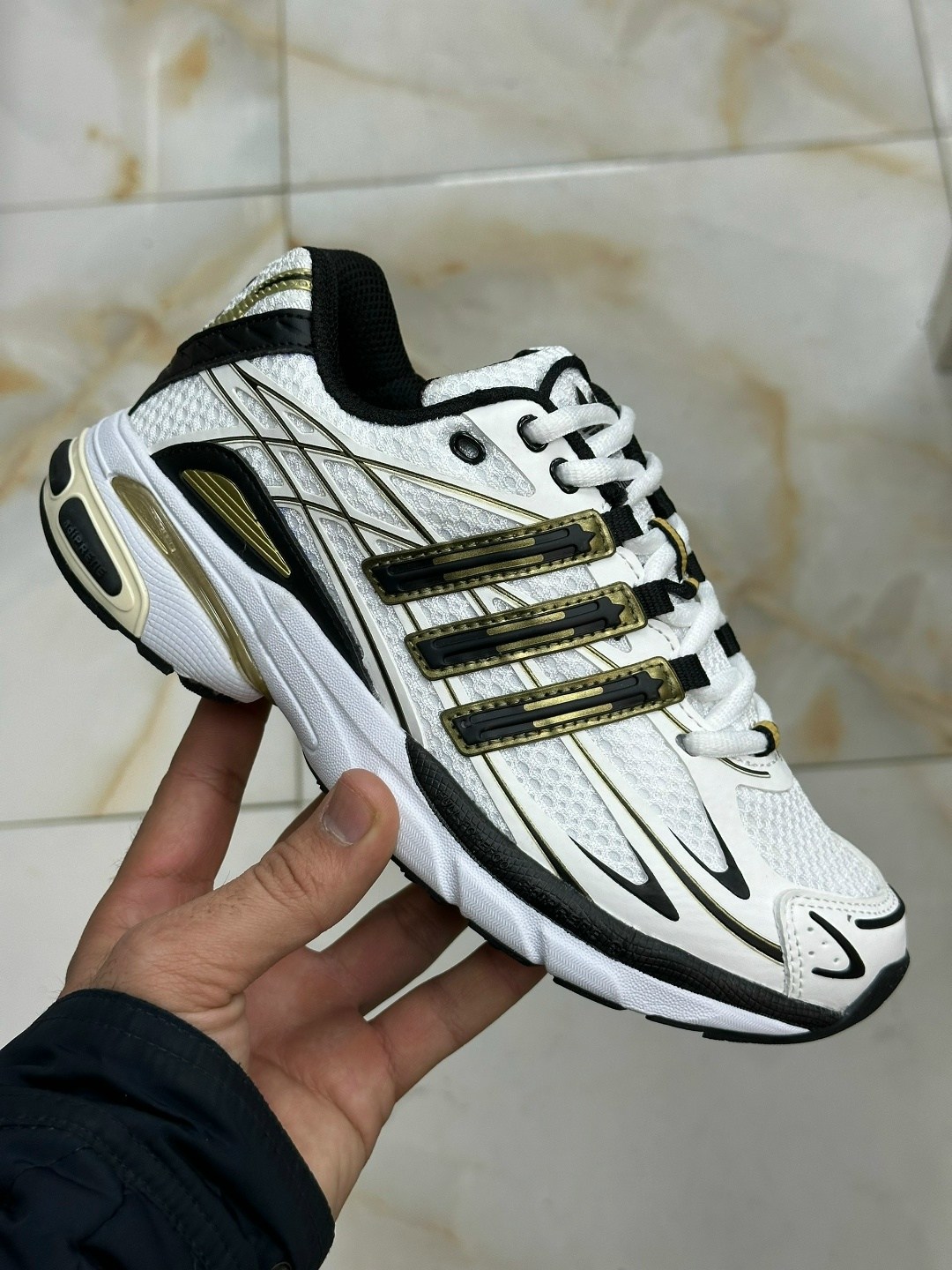 кроссовки adidas,кроссовки adidas original,adidas adistar cushion,адидас кроссовки,кроссовки мужские adidas