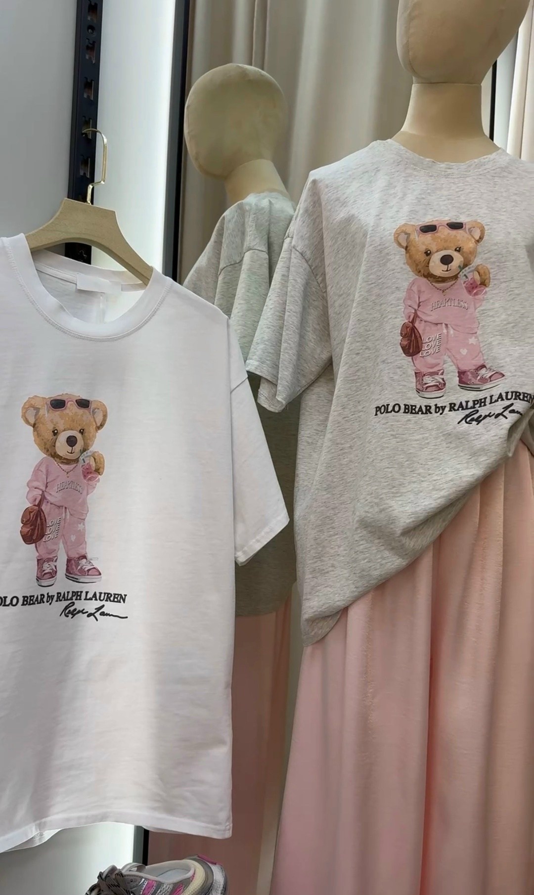 футболка с мишками,футболки женская,футболки женские мужские,футболки женские с принтом,футболка с рисунком