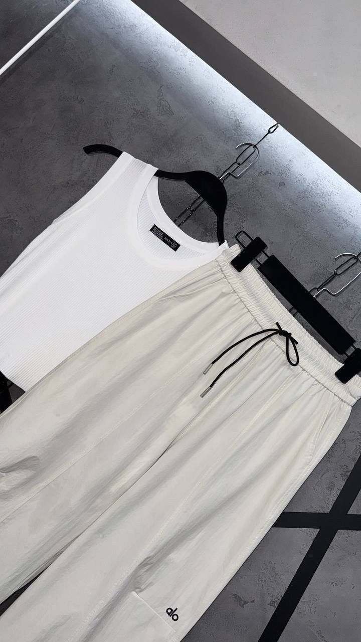 джинсы брюки,повседневные брюки,брюки палаццо,спортивные брюки,широкие брюки