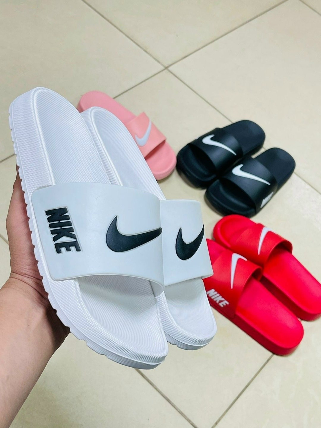 шлепки найк мужские белые,,шлепанцы nike,сланцы nike victory one slide,мужские шлепанцы