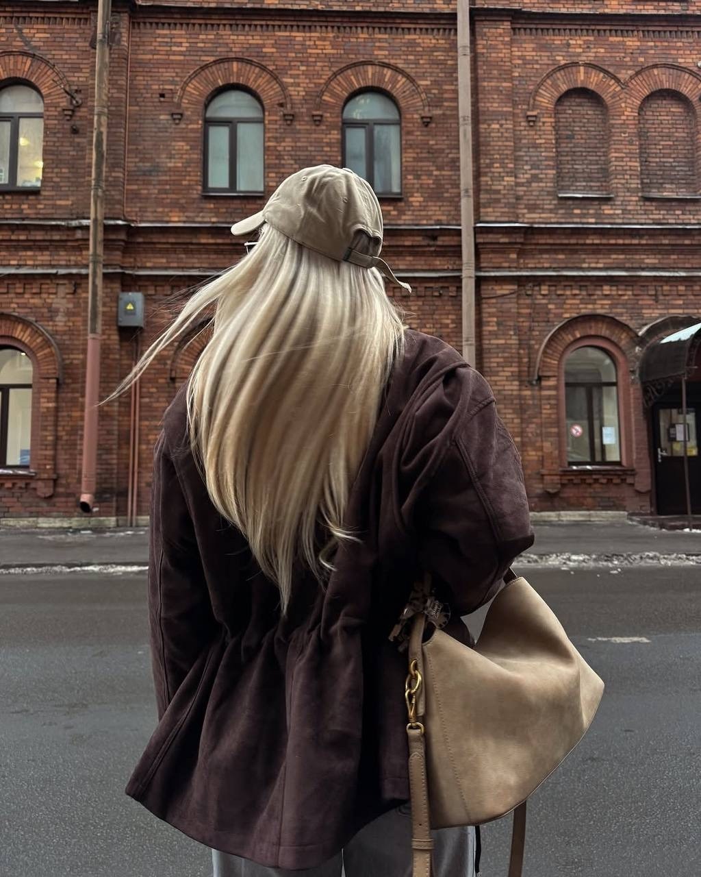 куртка из замши,замшевая куртка,куртка замшевая женская,куртка стильная,повседневная куртка