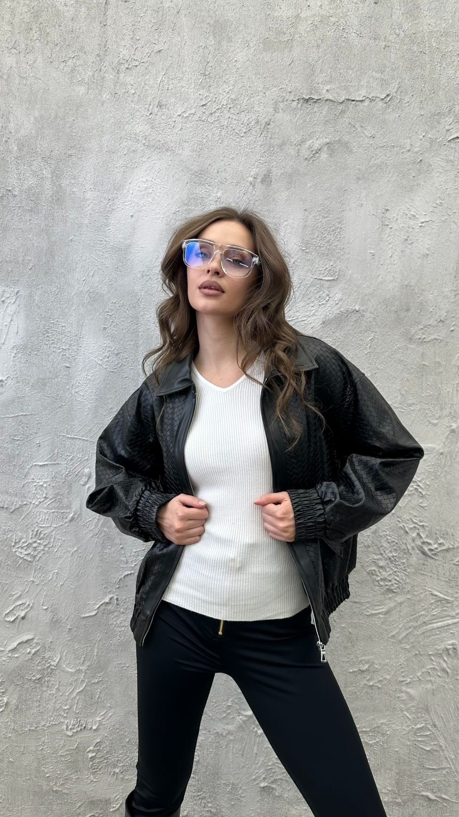 кожаная куртка,куртка бомбер,женская кожаная куртка,кожаная куртка бомбер,куртка бомбер из экокожи