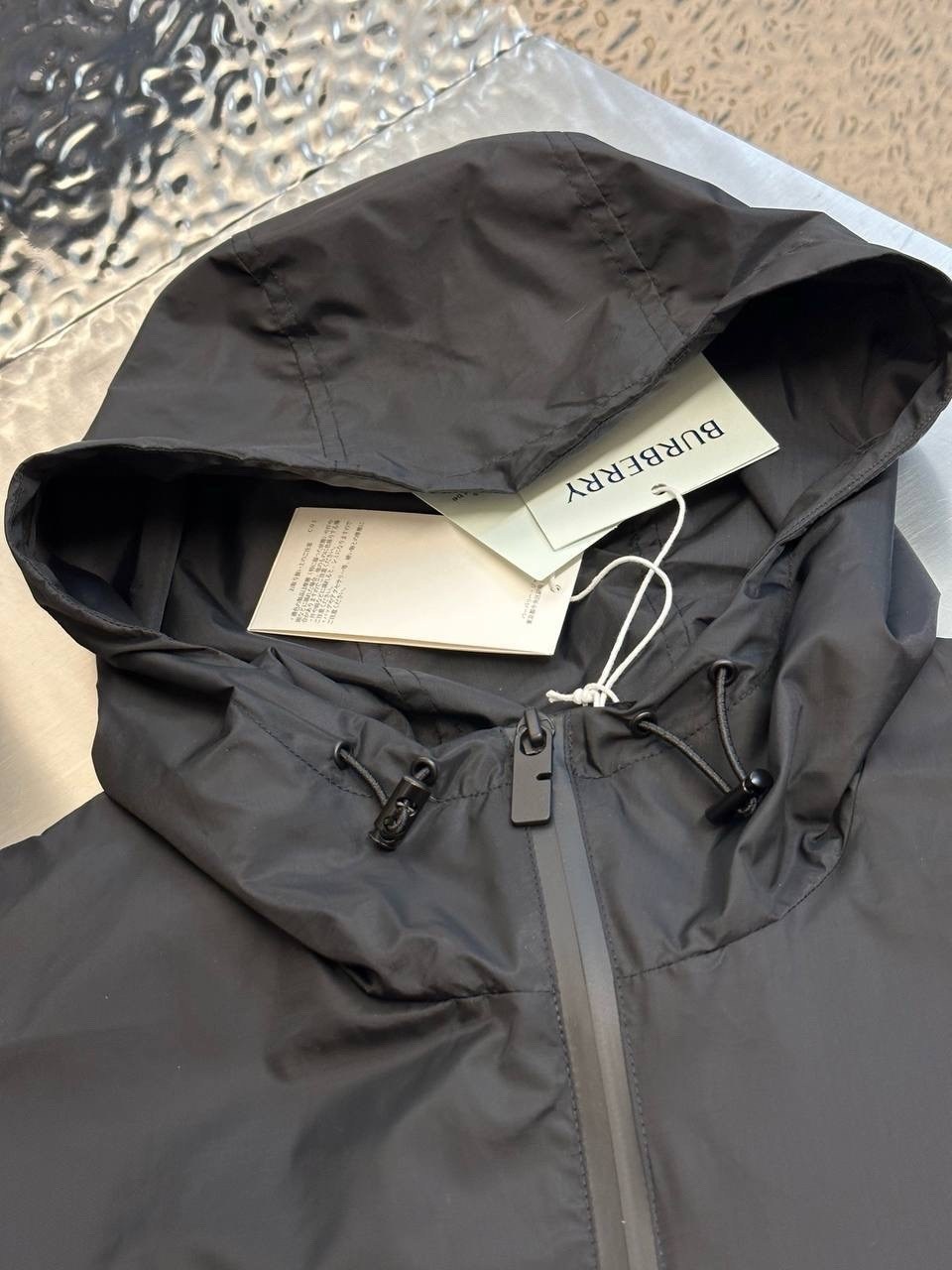 ветровка burberry,демисезонная куртка,куртка с принтом,повседневная куртка,куртка ветровка