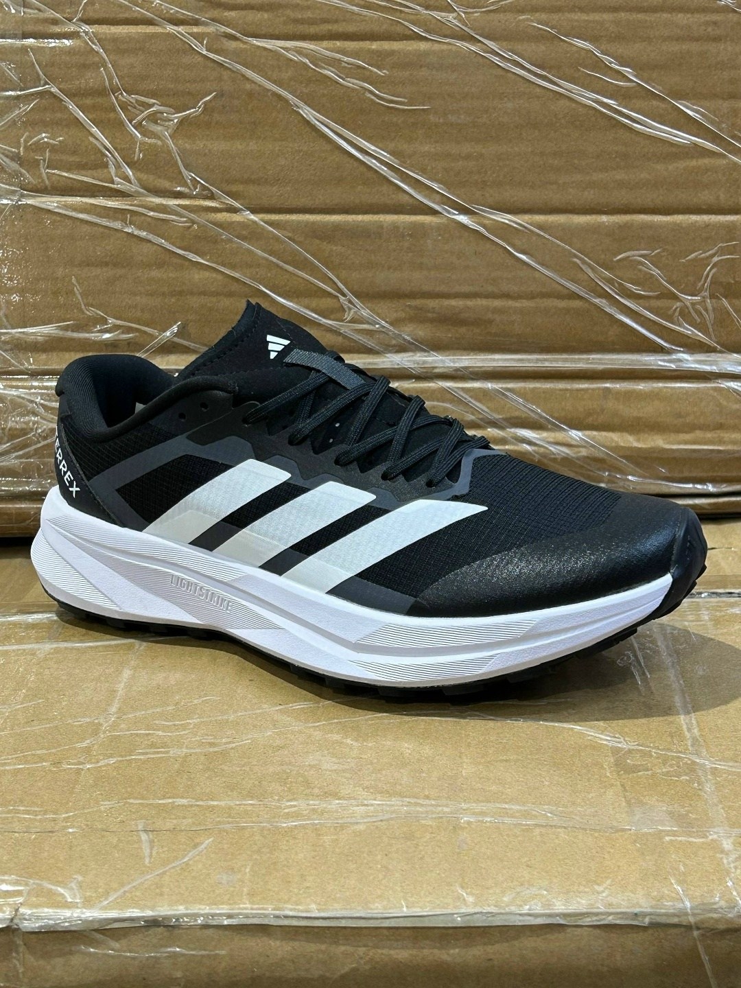 кроссовки adidas adizero,кроссовки мужские adidas adizero boston 11,беговые кроссовки adidas adizero sl,adidas adizero boston 11,беговые кроссовки adidas
