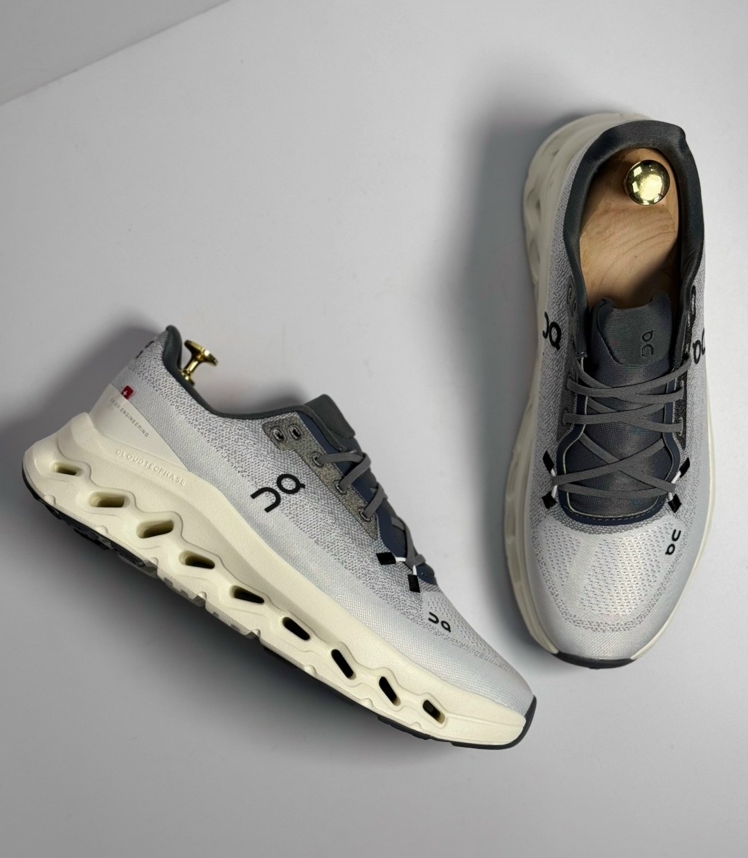 кроссовки,кроссовки on cloudtilt серебристый серый,женские кроссовки,кроссовки оригинальные,кроссовки cпортивные