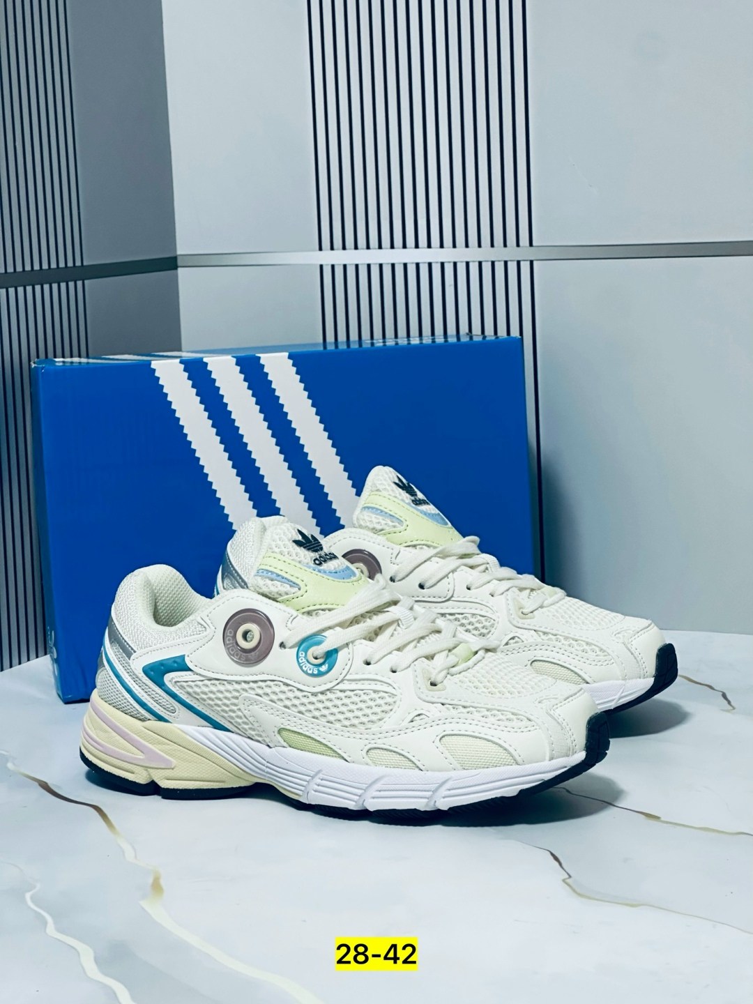 кроссовки adidas,кроссовки женские adidas,кроссовки женские adidas astir,кроссовки мужские женские adidas,кроссовки мужские adidas