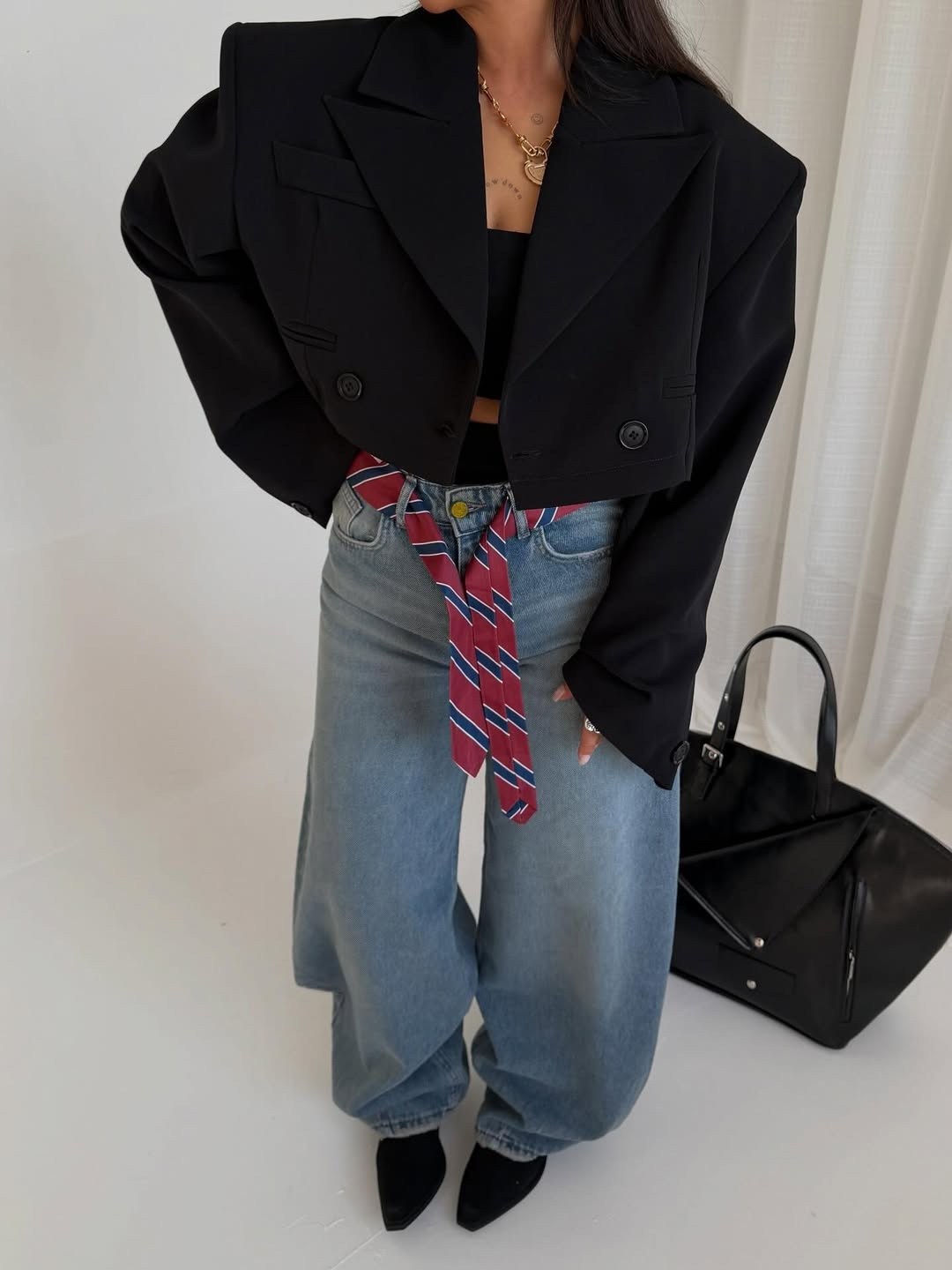 мода стиль,пиджак,мода модная,модные джинсы