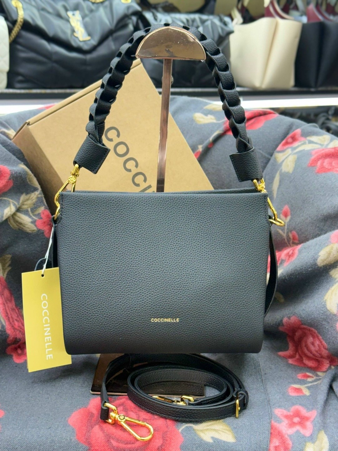 coccinelle сумка boheme grana double,сумка boheme coccinelle,coccinelle сумка,сумка женская coccinelle,сумка