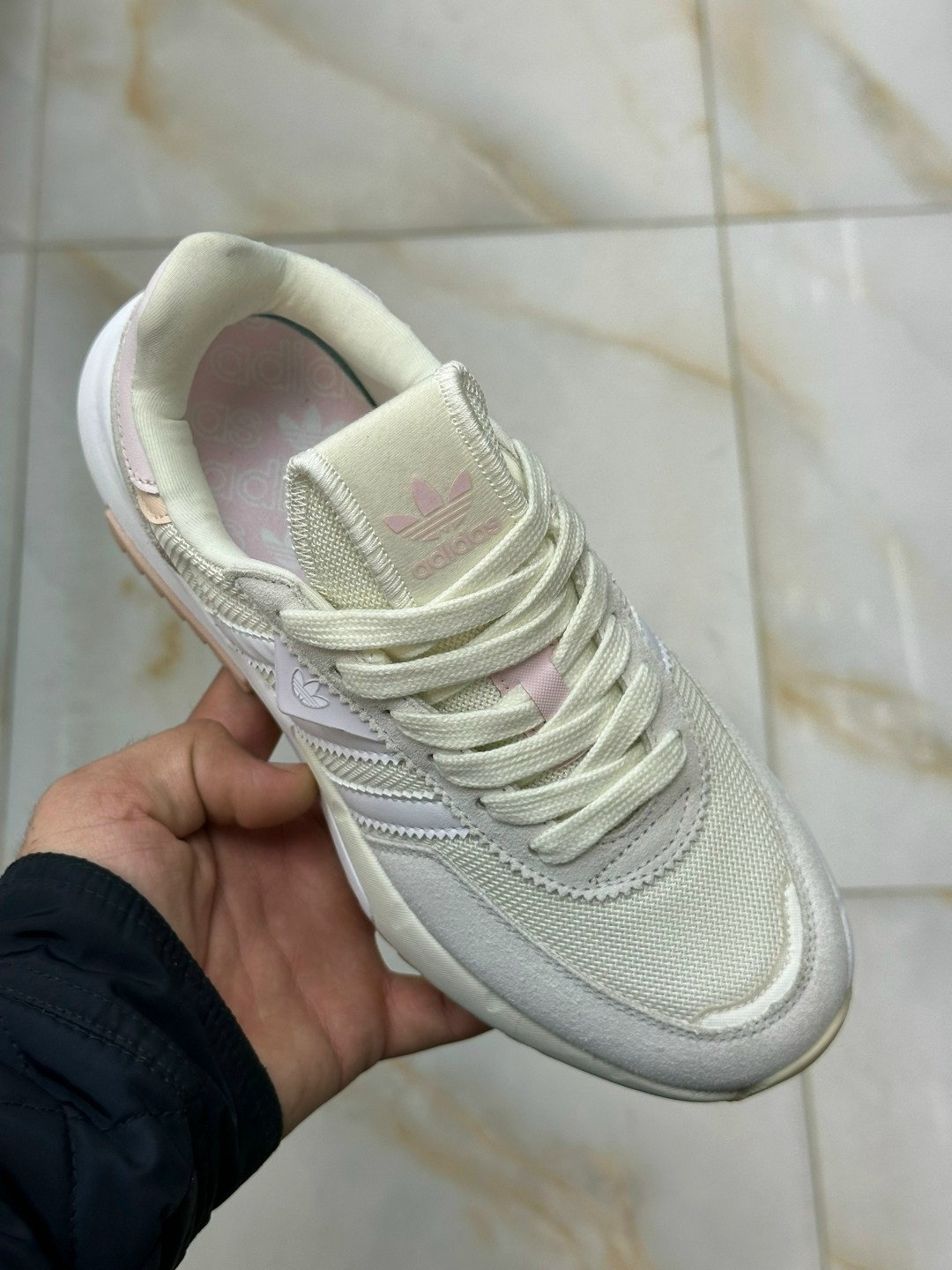 кроссовки женские adidas,кроссовки adidas,кроссовки,женские кроссовки,