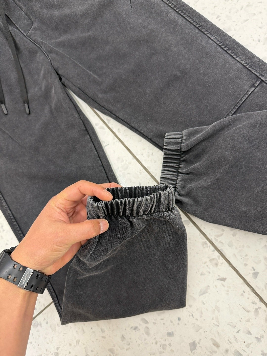 джоггеры оверсайз,спортивные штаны флисовые джоггеры оверсайз,брюки джоггеры,спортивные брюки,серые джоггеры