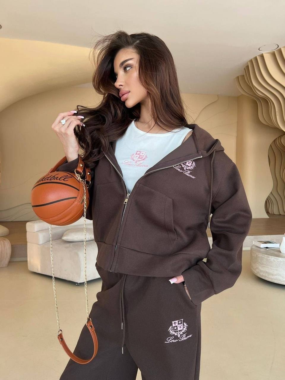 стильные костюмы,спортивный костюм женский,женские костюмы,костюм спортивный,модная