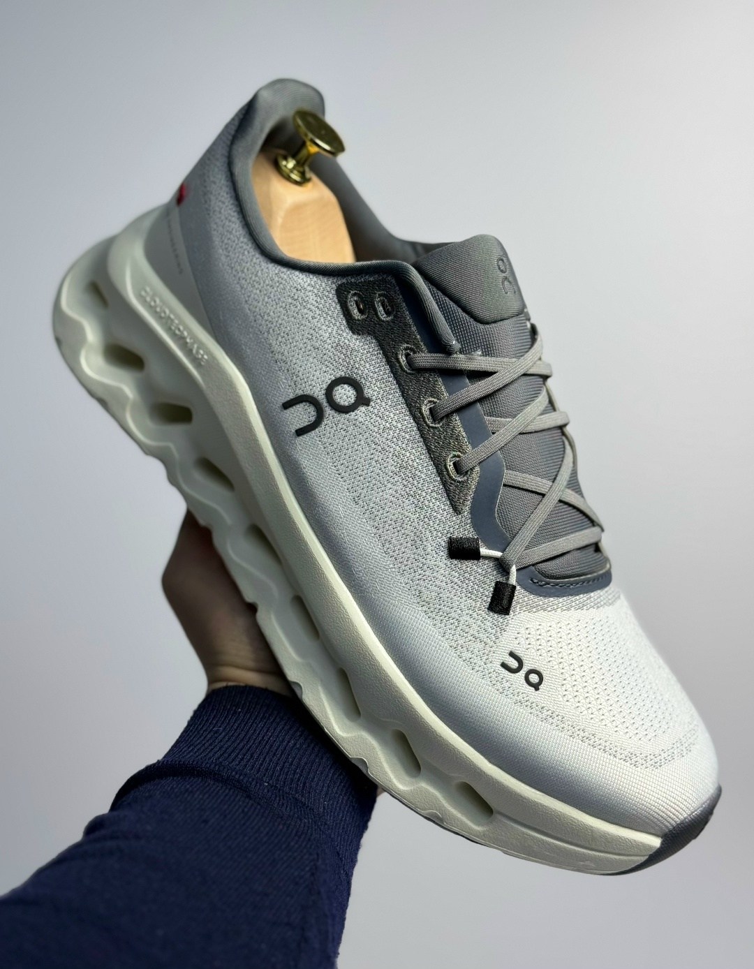 кроссовки,кроссовки on cloudtilt серебристый серый,женские кроссовки,кроссовки оригинальные,кроссовки cпортивные