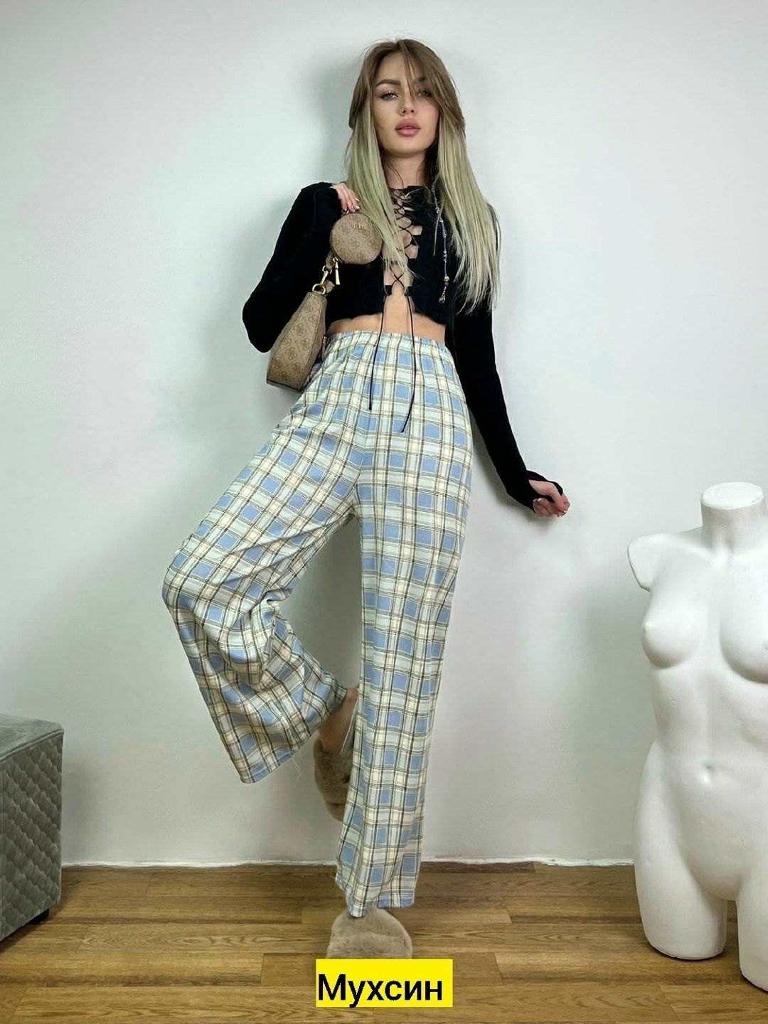 брюки женские штаны в клетку школьные оверсайз bright life,брюки женские в клетку,штаны в клетку,клетчатые брюки женские широкие,брюки клетка