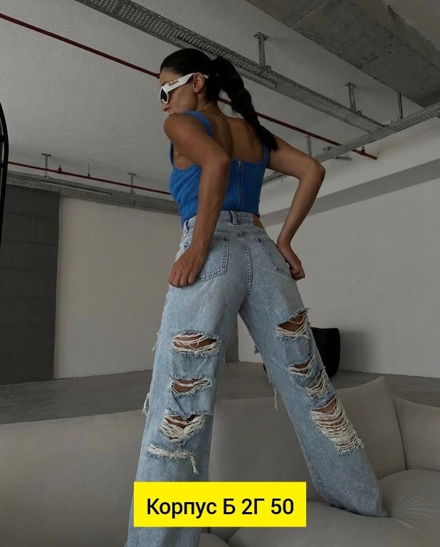 модные рваные джинсы,джинсы женские,рваные джинсы,штаны джинсы,рваные модные женские джинсы