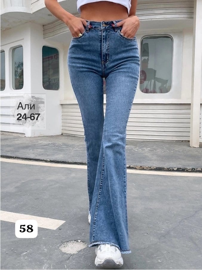 женские джинсы клеш,джинсы клеш 2026,джинсы клеш с высокой талией,джинсы женские,голубые джинсы клеш