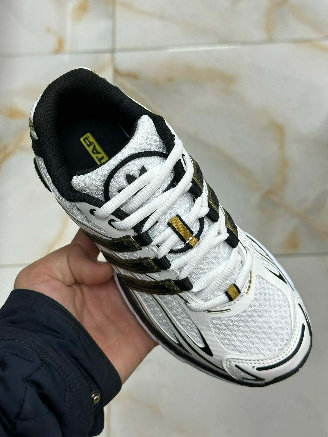 кроссовки adidas,кроссовки adidas original,adidas adistar cushion,адидас кроссовки,кроссовки мужские adidas