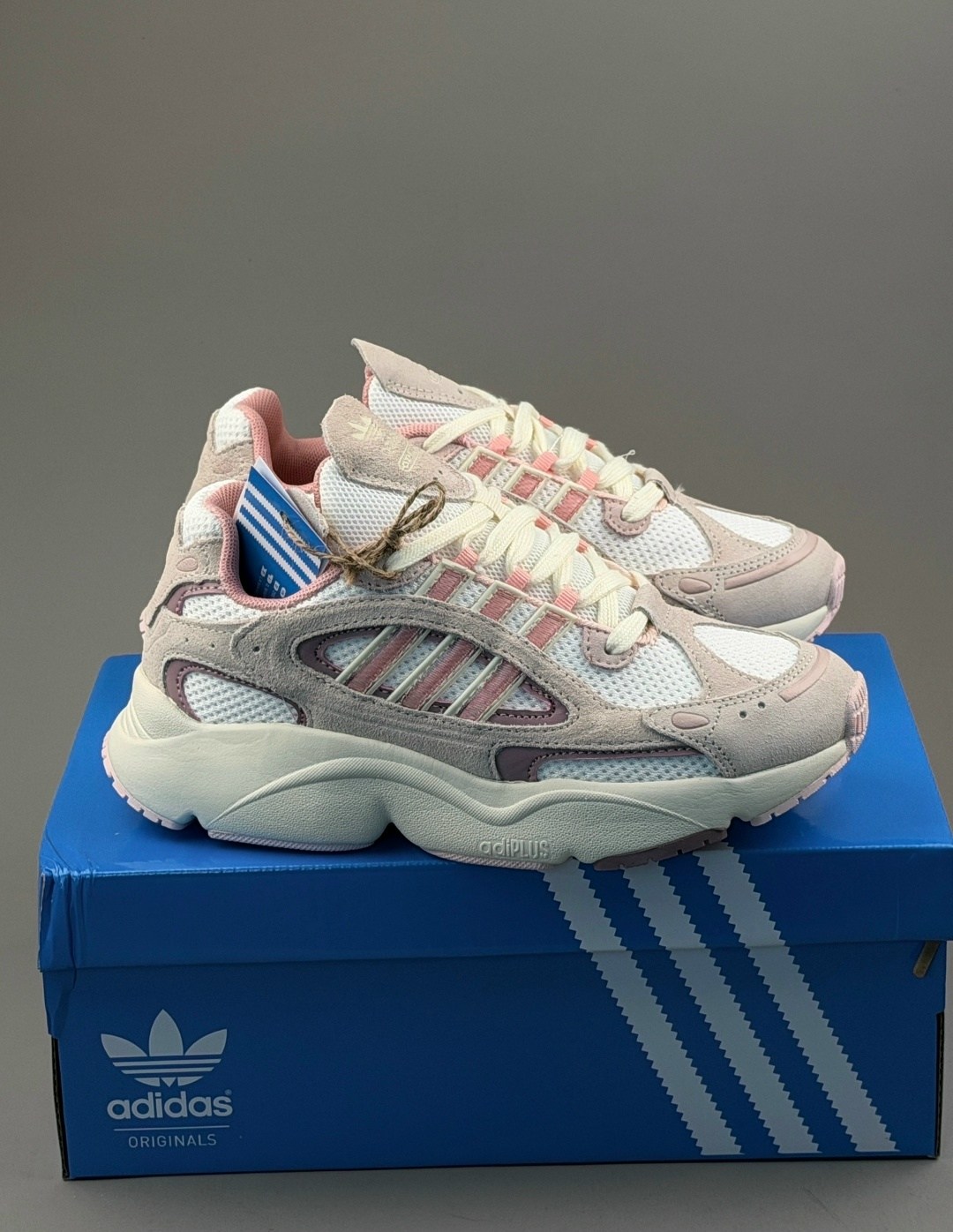 кроссовки женские adidas,кроссовки adidas,кроссовки,кроссовки женскиe,оригинальные кроссовки