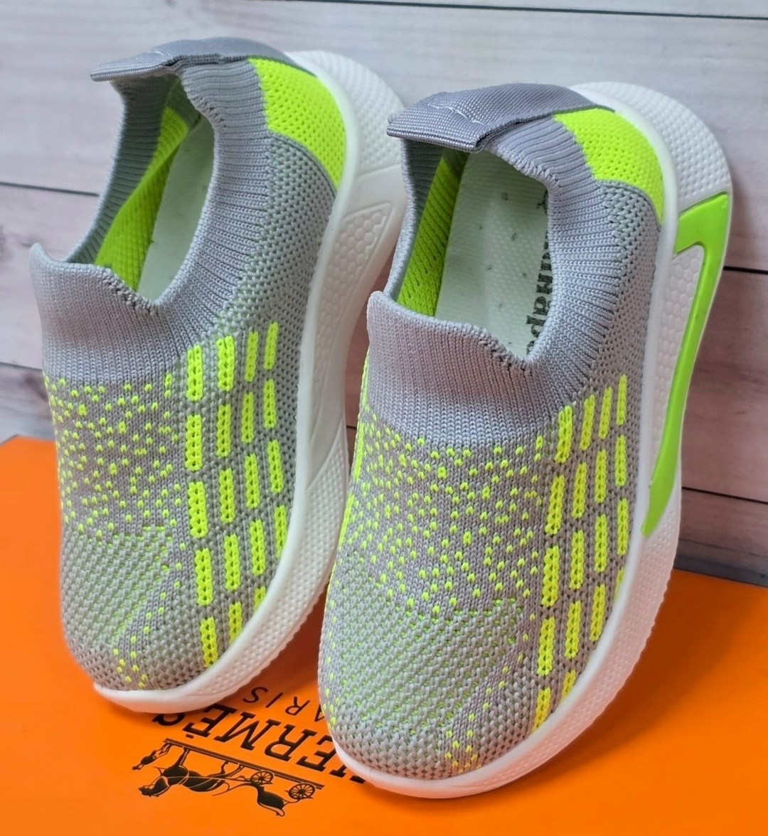 слипоны детские,кроссовки слипоны для мальчика,,детские кроссовки,детская