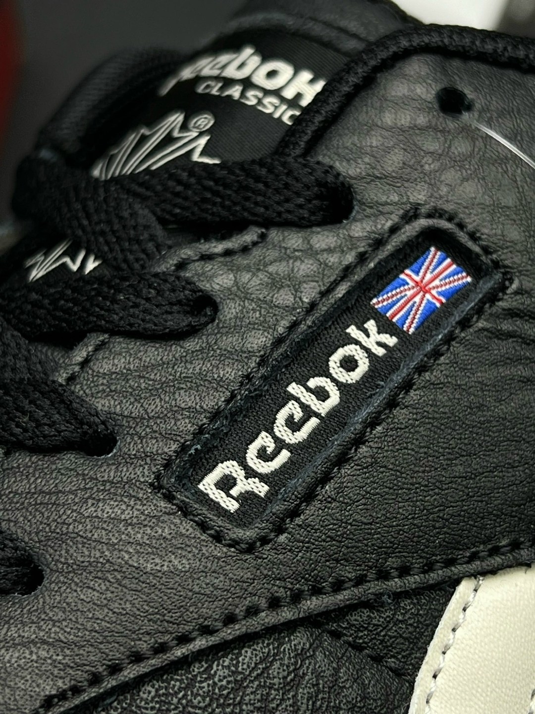 мужские кроссовки reebok,reebok кроссовки мужские новая коллекция 2026,кроссовки reebok,кроссовки reebok classic,кроссовки