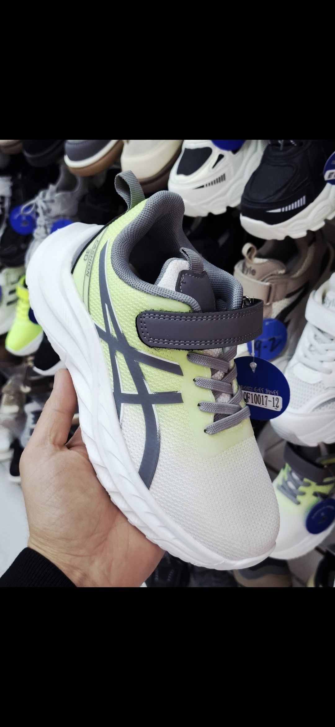 кроссовки adidas,,кроссовка,фирменные кроссовки,детские кроссовки