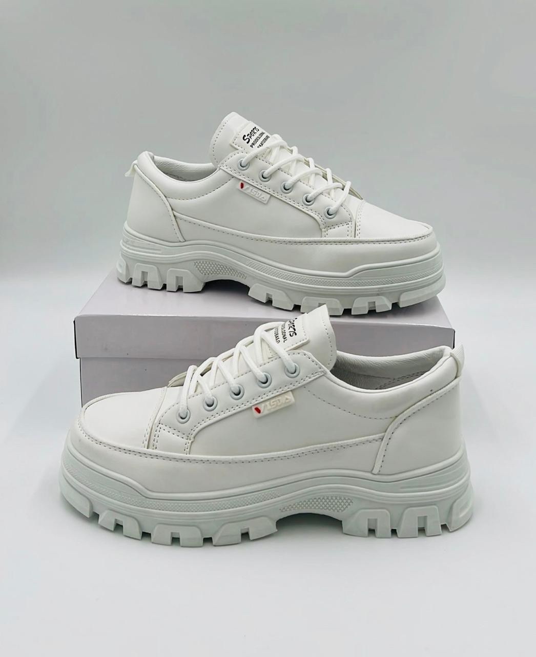 женские кроссовки,,белые кроссовки,женская ,кроссы женские