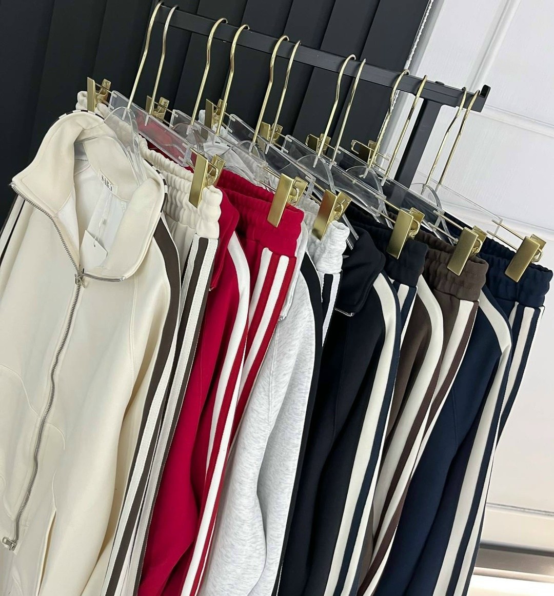 спортивные костюм,костюм спортивный женский,спортивный костюм celine,спортивные костюмы двойка,спортивный костюм для женщин