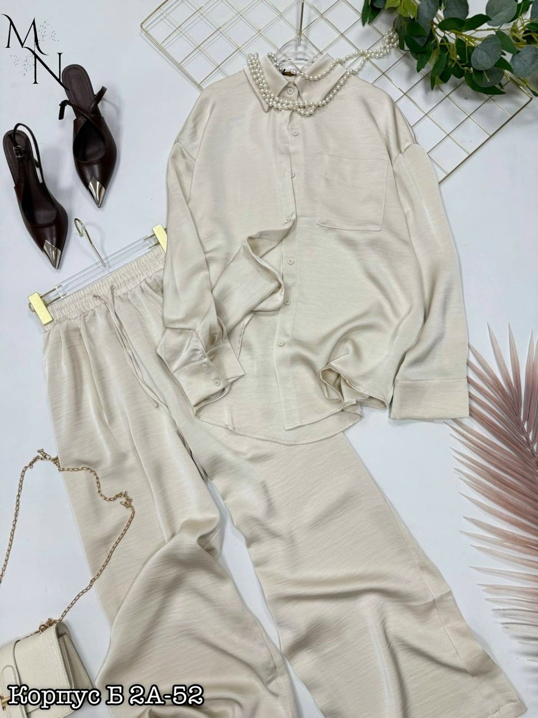 шелковый костюм,брючный атласный костюм,костюм из атласа брючный,шелковый брючный костюм,брючный костюм женский