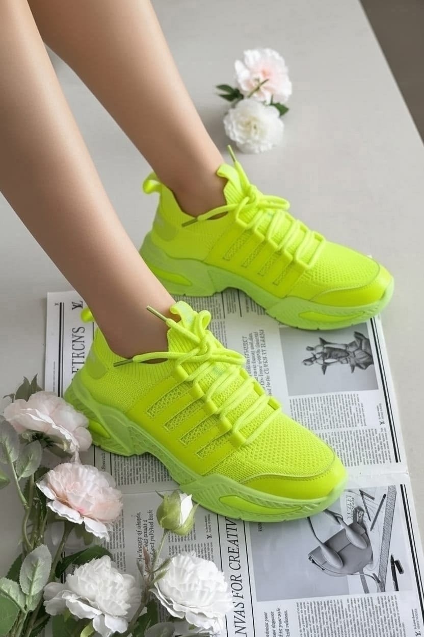 ,кроссовки розовые,кроссовки адидас женские,кроссовки женскиe,adidas eqt support adv розовые