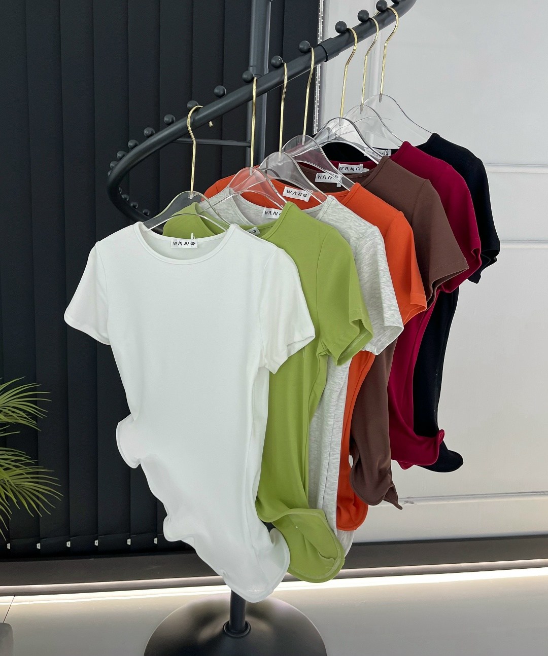 футболки женская,футболки базовая,футболка женская базовая,футболка майка,футболки и топы