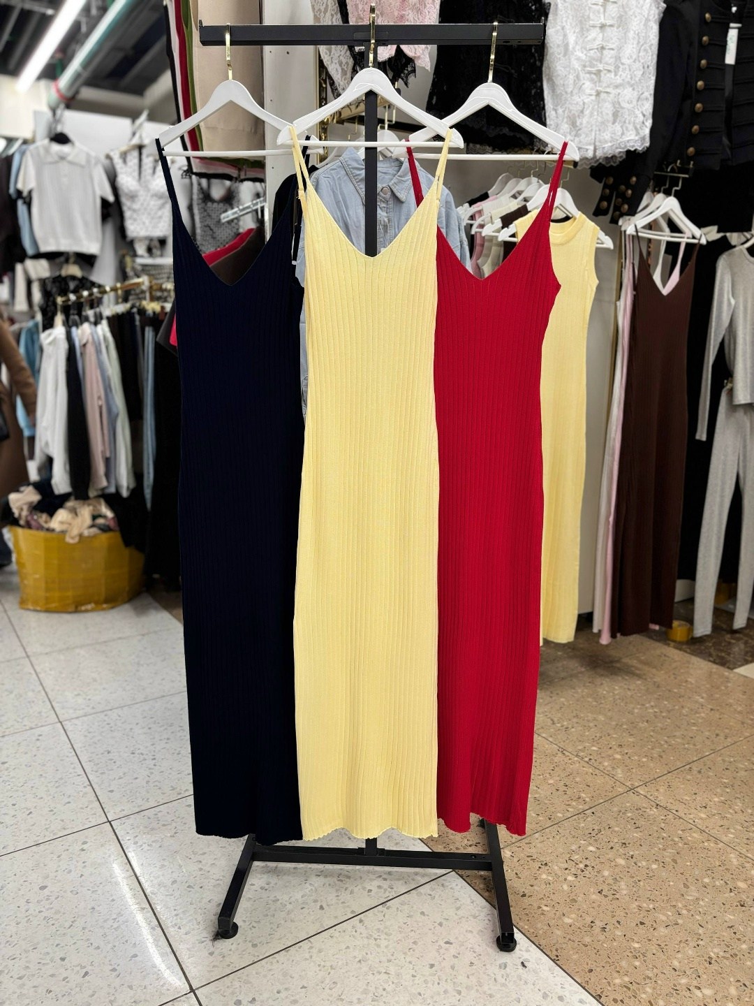 платье лапша летнее,сарафан вязаный,платье вязаное,трикотажное платье,вязаное длинное платье