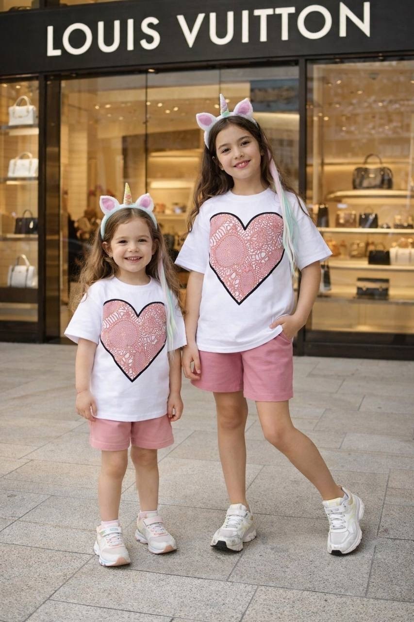 комплект одежды для девочек,футболки для девочек,костюм на девочку,комплект одежды,костюм розово