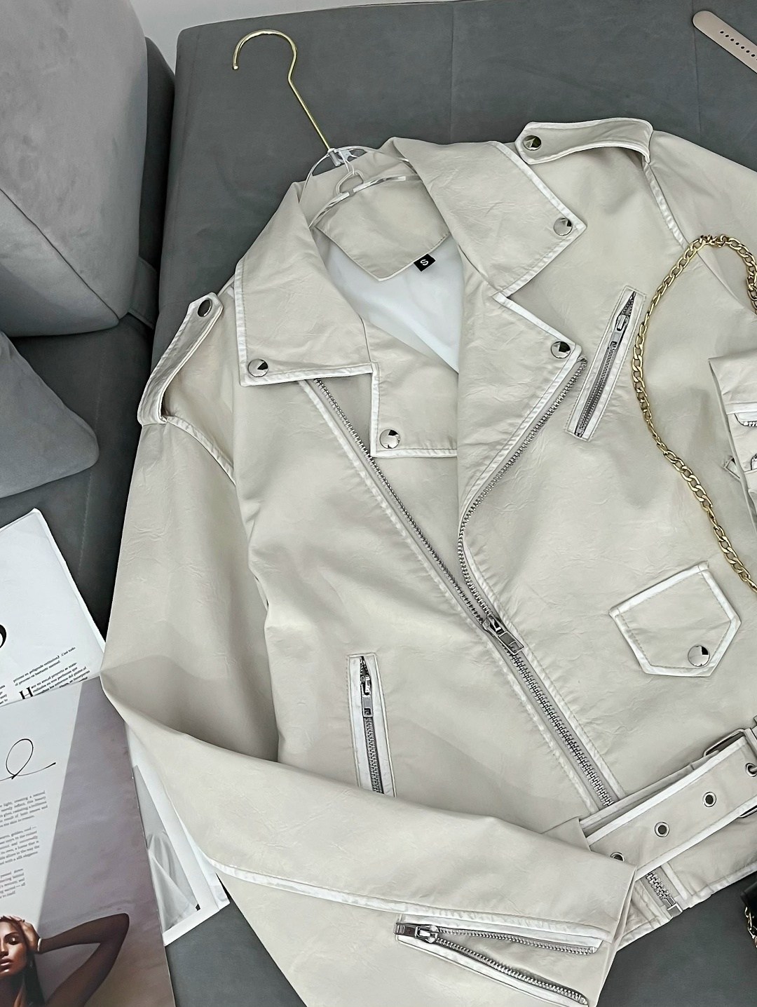 куртка кожаная,куртка из искусственной кожи женская,куртка косуха,куртка кожаная женская,белая кожаная куртка