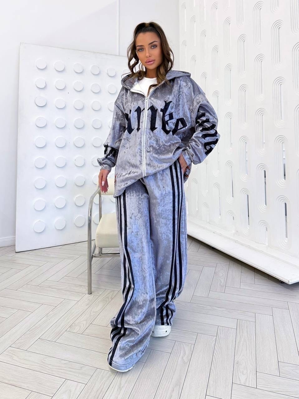 велюровый спортивный костюм,велюровый костюм,велюровый спортивный костюм женски,костюм женский велюровый,костюм спортивный женский