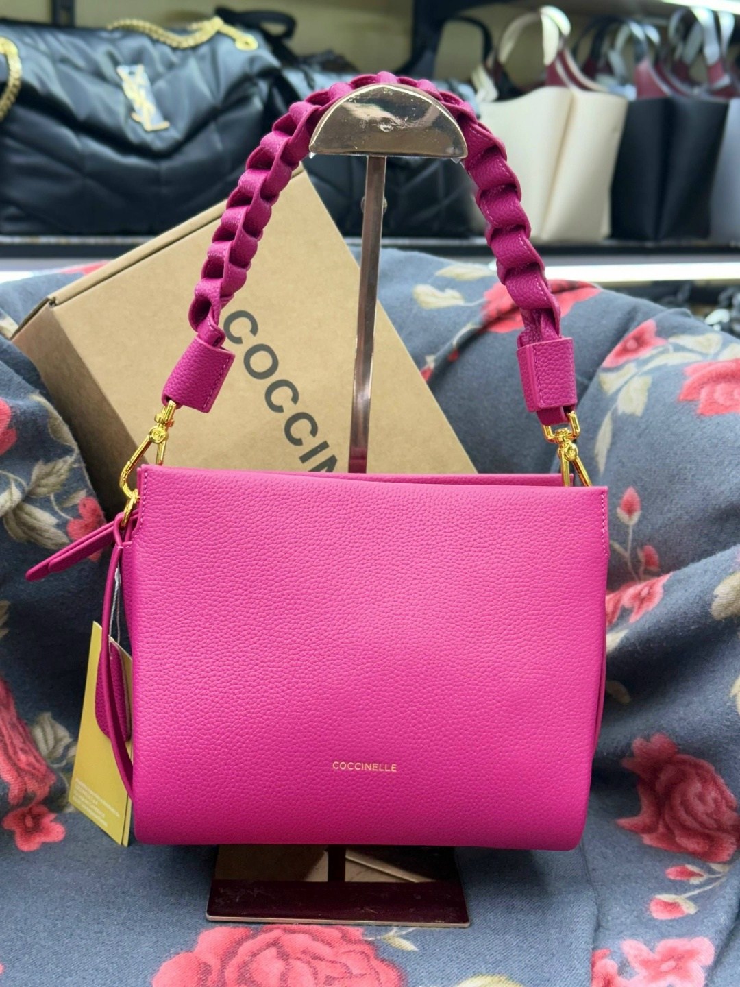 coccinelle сумка boheme grana double,сумка boheme coccinelle,coccinelle сумка,сумка женская coccinelle,сумка