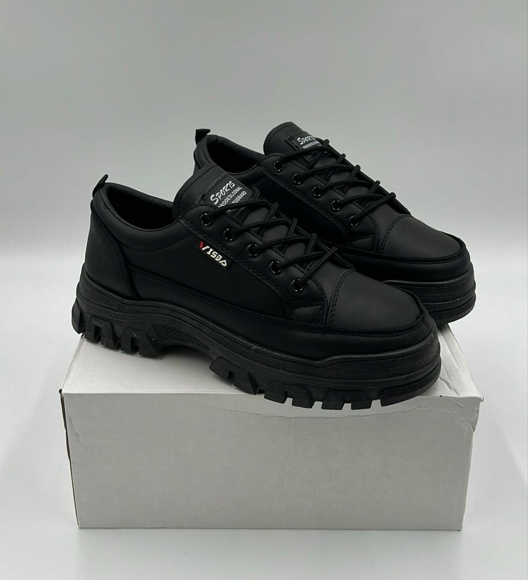 женские кроссовки,,белые кроссовки,женская ,кроссы женские