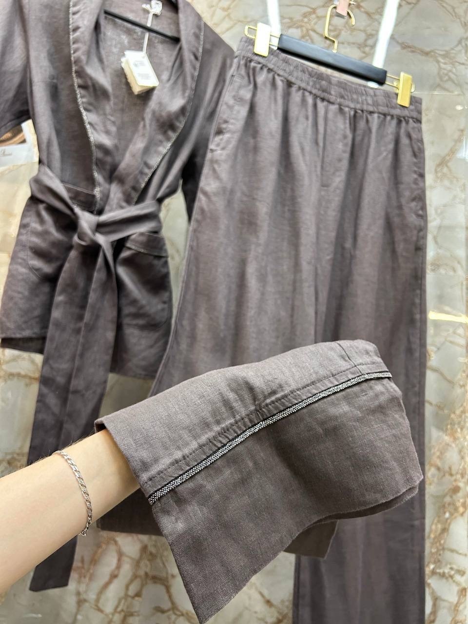 женский атласный шелковый пижамный комплект,шелковые пижамы,пижамы для женщин,шелковый костюм в пижамном стиле в 2026,шелковый домашний костюм