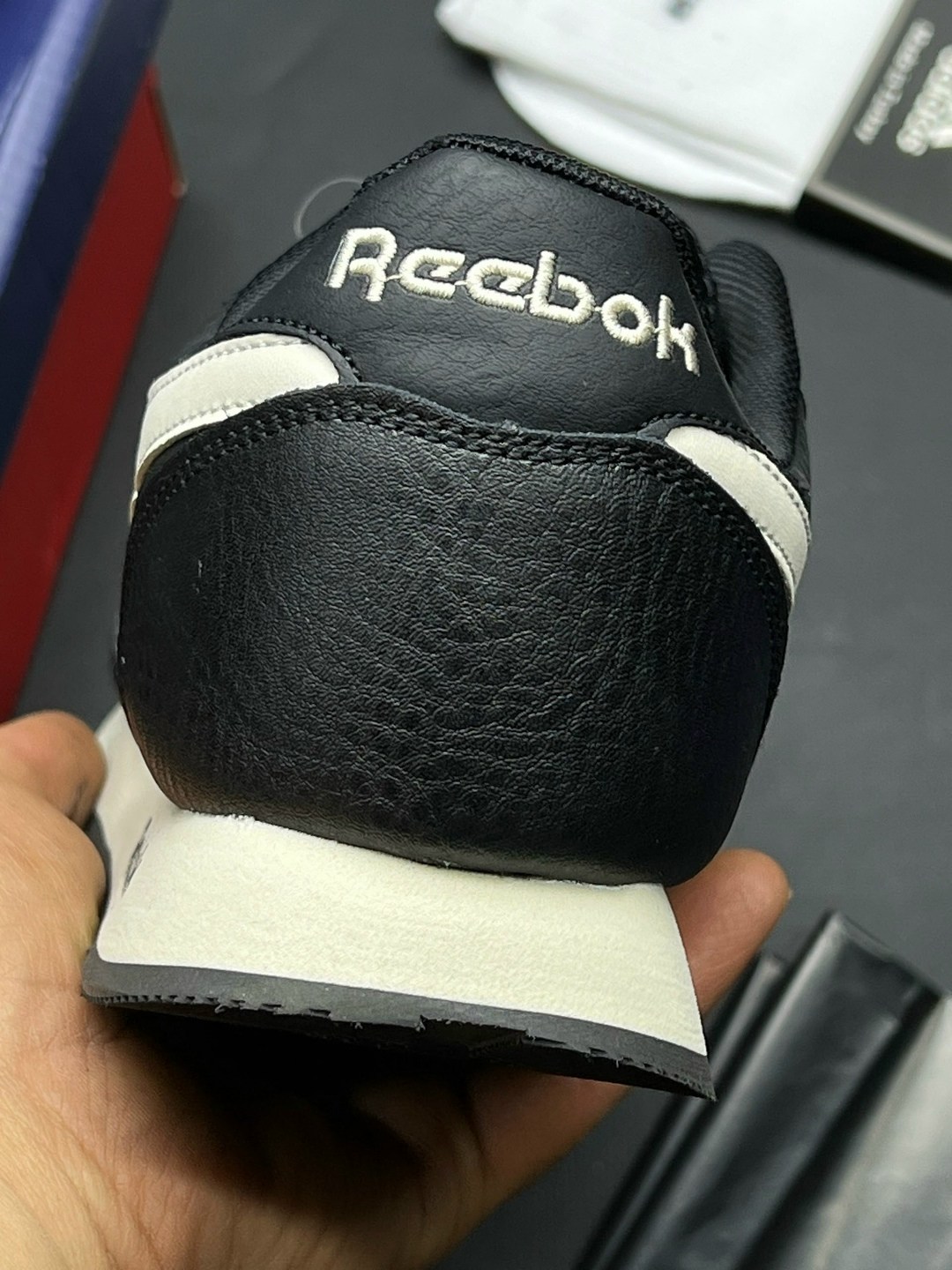 мужские кроссовки reebok,reebok кроссовки мужские новая коллекция 2026,кроссовки reebok,кроссовки reebok classic,кроссовки