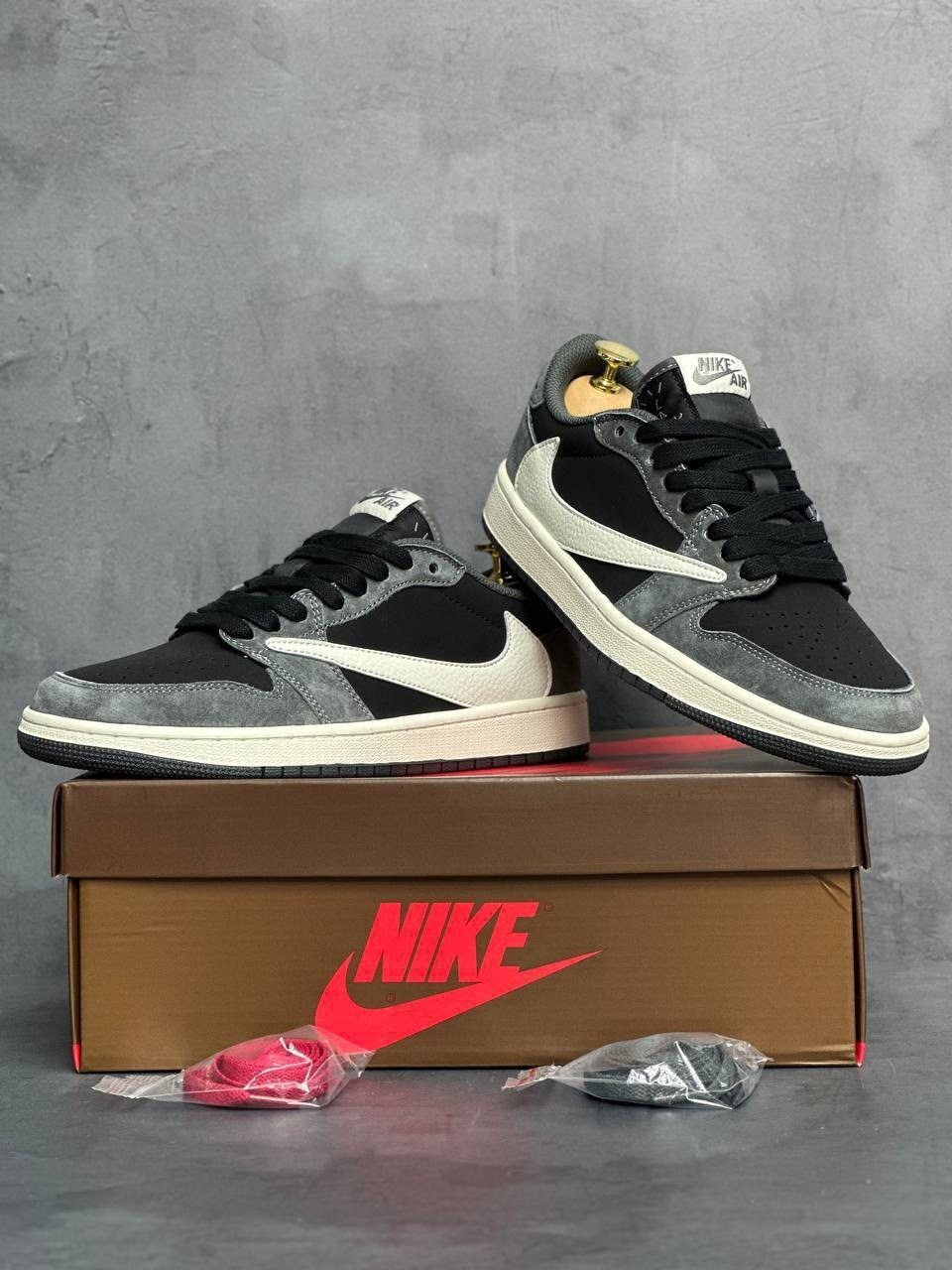 nike air jordan 1 low travis scott olive,кроссовки travis scott x air jordan 1 low og,air jordan 1 low travis scott,кроссовки мужской,кроссовки nike air jordan 1 low