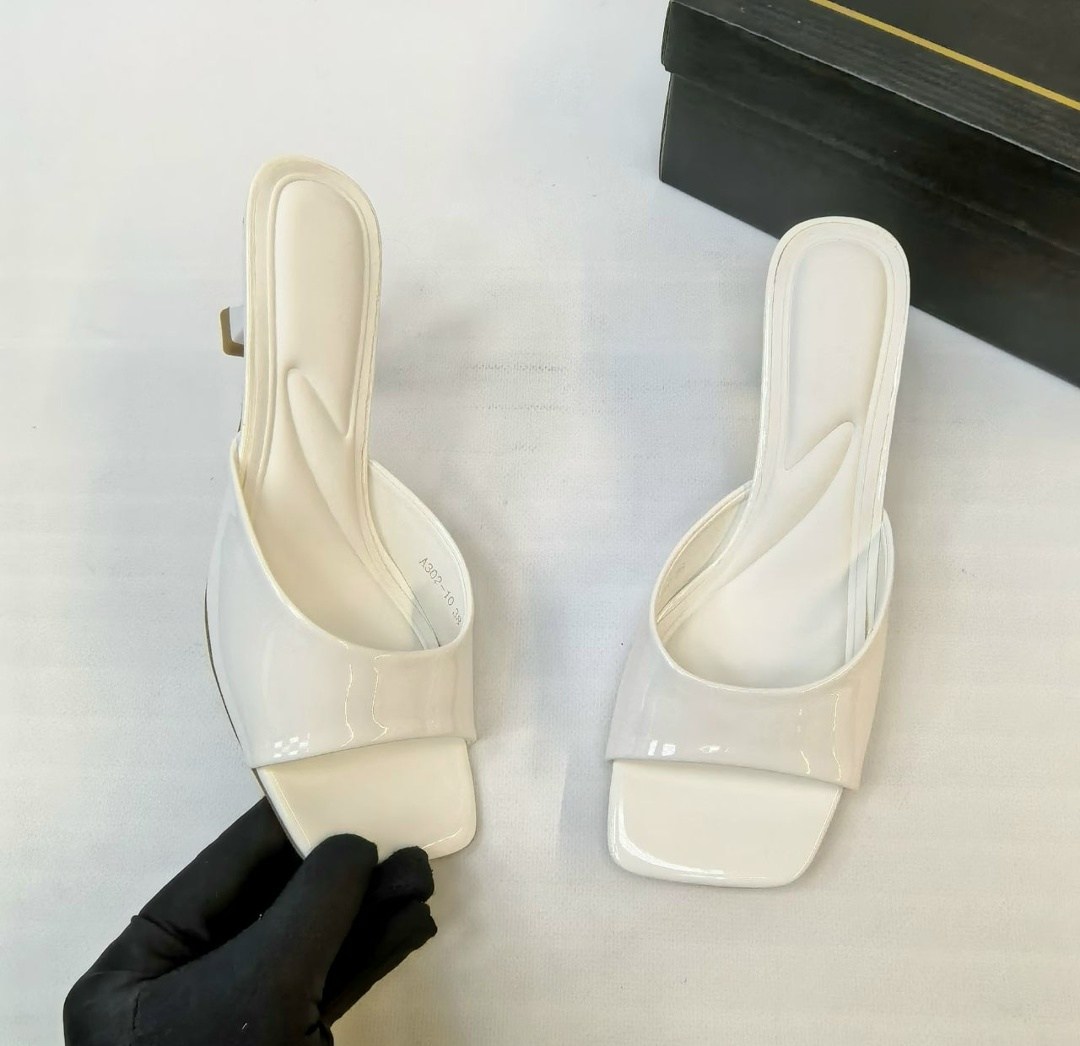 босоножки на каблуках,,женские босоножки,шлепанцы на каблуке,женские шлепанцы