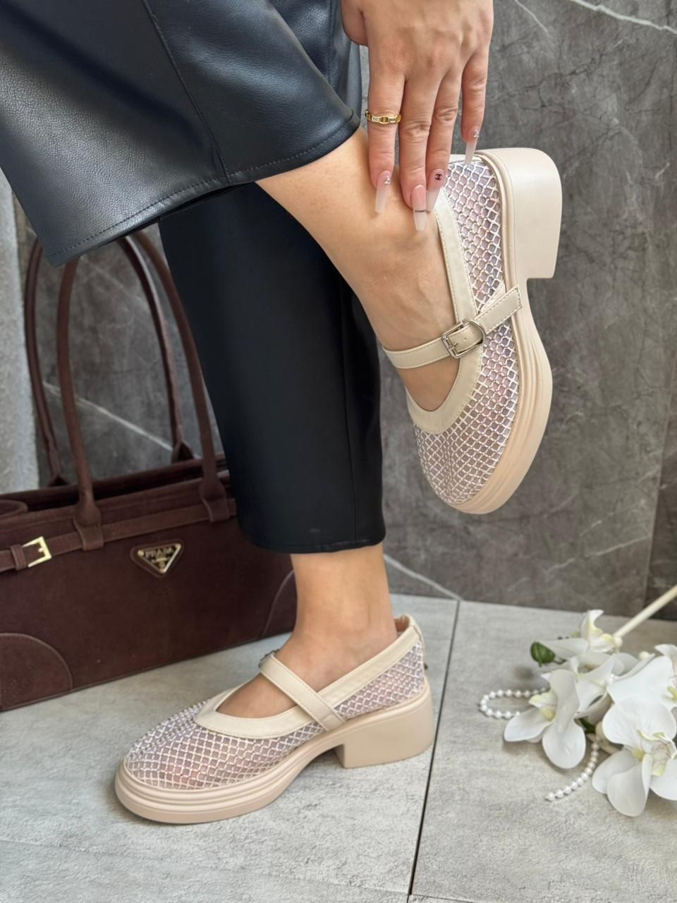 туфли на девочку,,женские босоножки,школьные туфли для девочек,женская