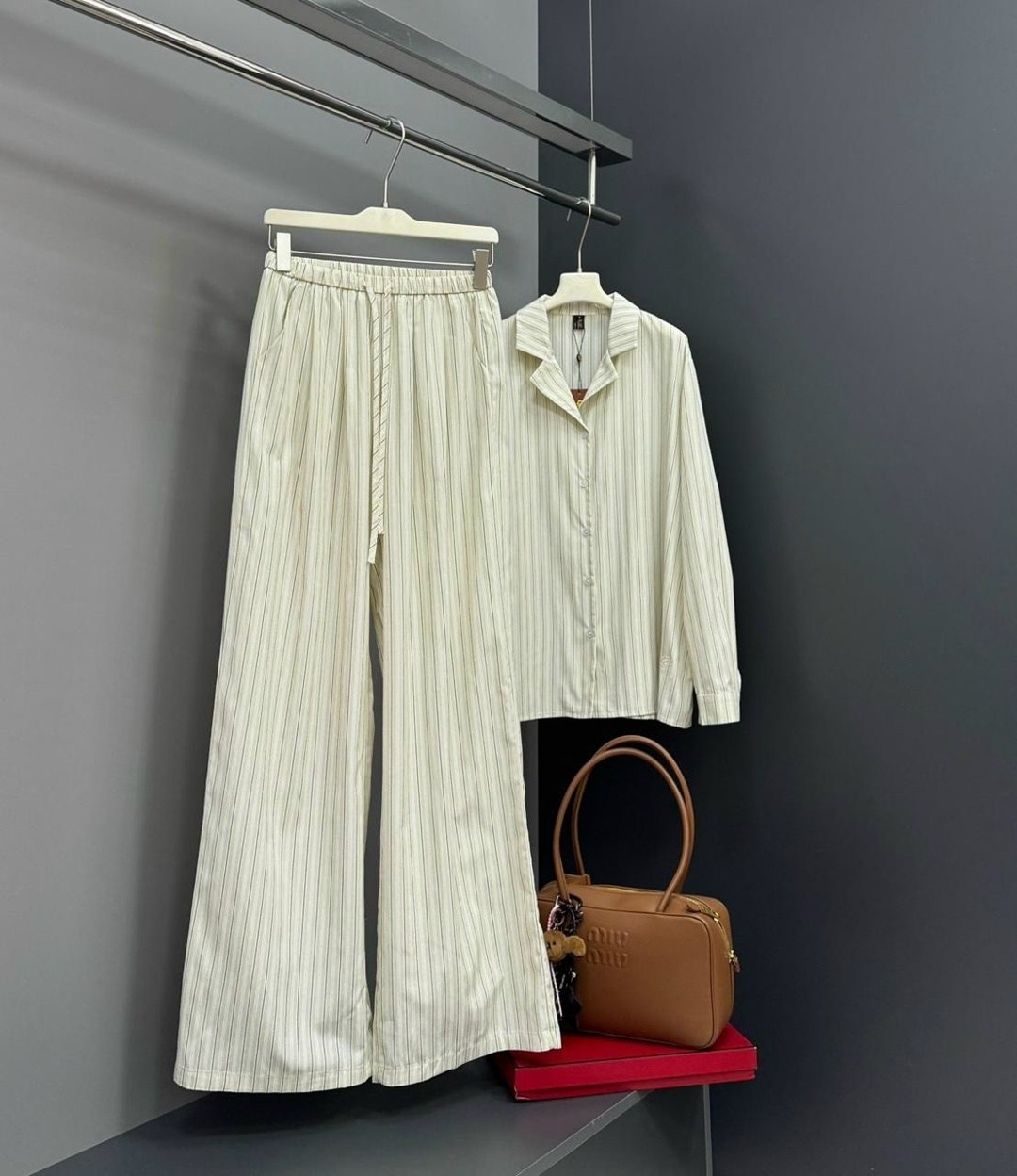 стильные костюмы,костюм с брюками,костюм брючный,костюм женский,стильные женские костюмы