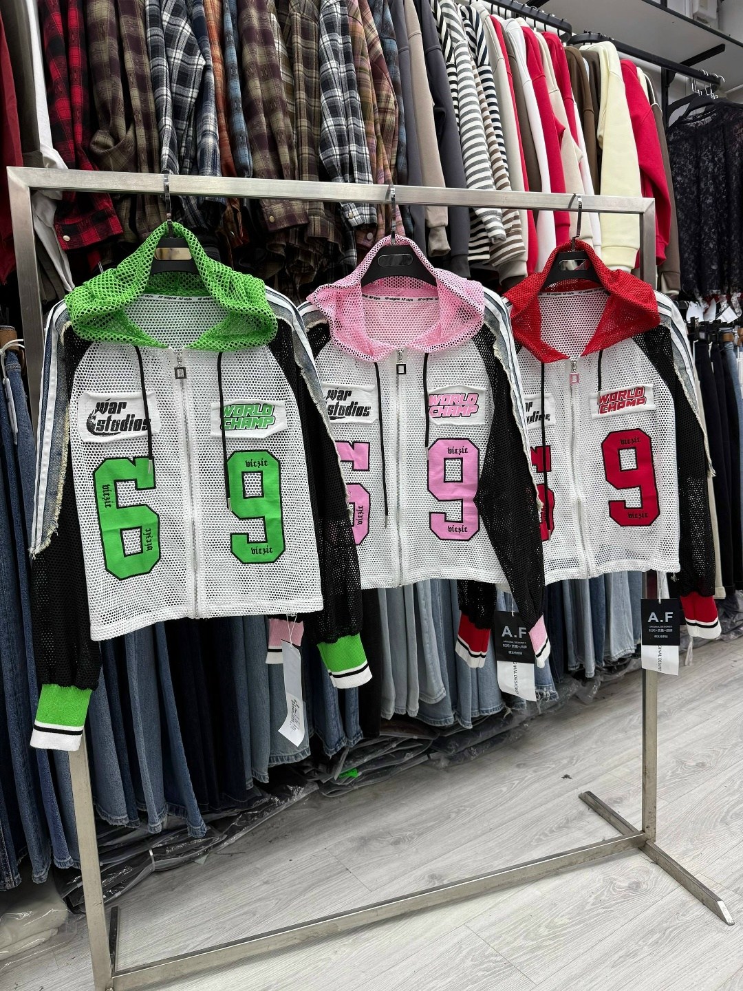 куртка бомбер,женская куртка бомбер,бейсбольная куртка,женская куртка,кофта женская