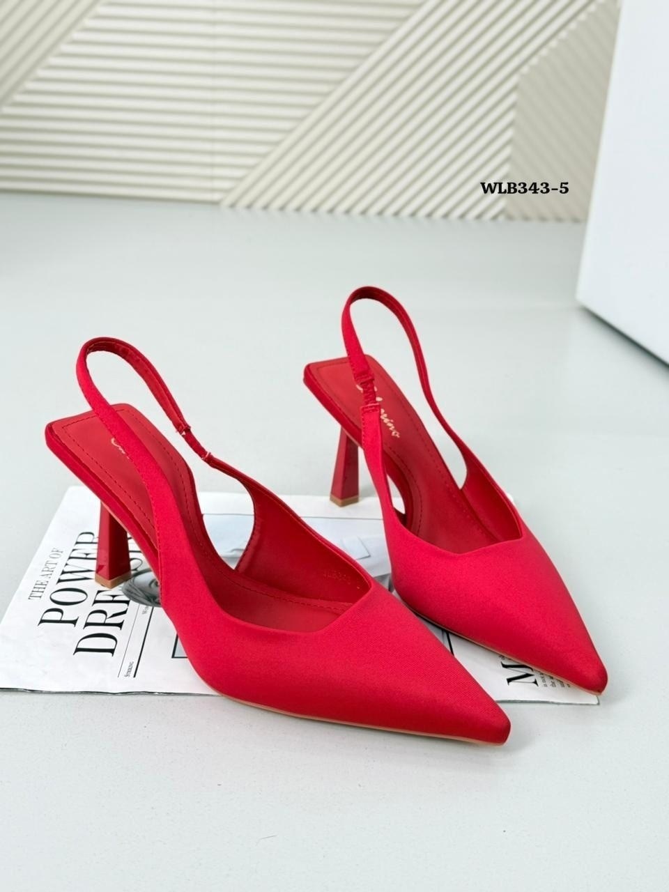 босоножки грациана новая коллекция без каблука,,босоножки зара голубые,туфли лодочка,стильные туфли