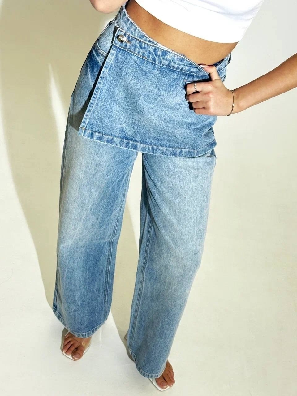 женские джинсы,модные джинсы,джинсы широкие,стильные джинсы,джинсы женские широкие