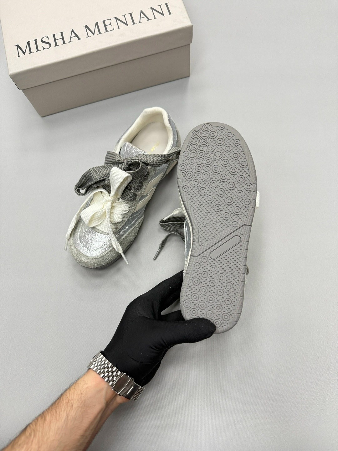 ,кроссовки женскиe,модные кроссовки,amiri кроссовки,спортивная