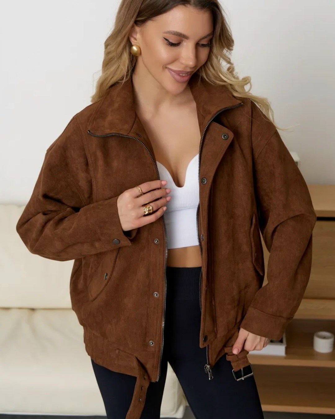 замшевый бомбер укороченный на осень vantaime 338766884,замшевая куртка,женская куртка из натуральной замши,куртка из замши женская,куртка замш